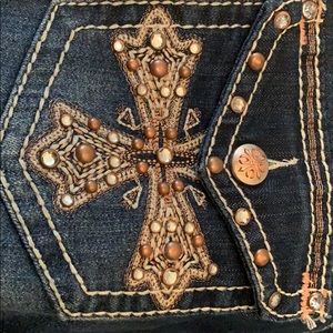 Women’s blue jeans